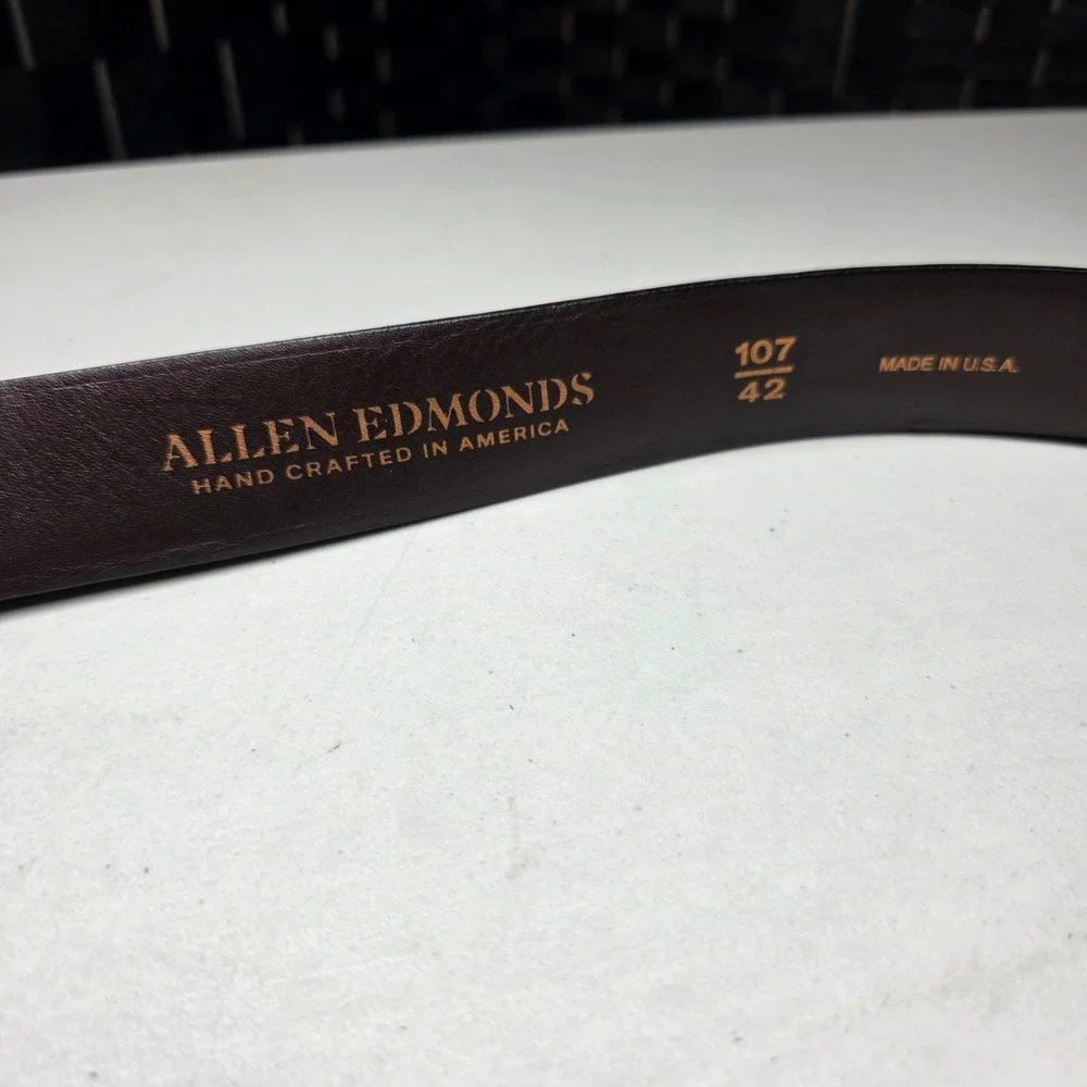 Allen Edmonds Mens Black Perforated Leather Belt 107 42 Made in USA 1015597